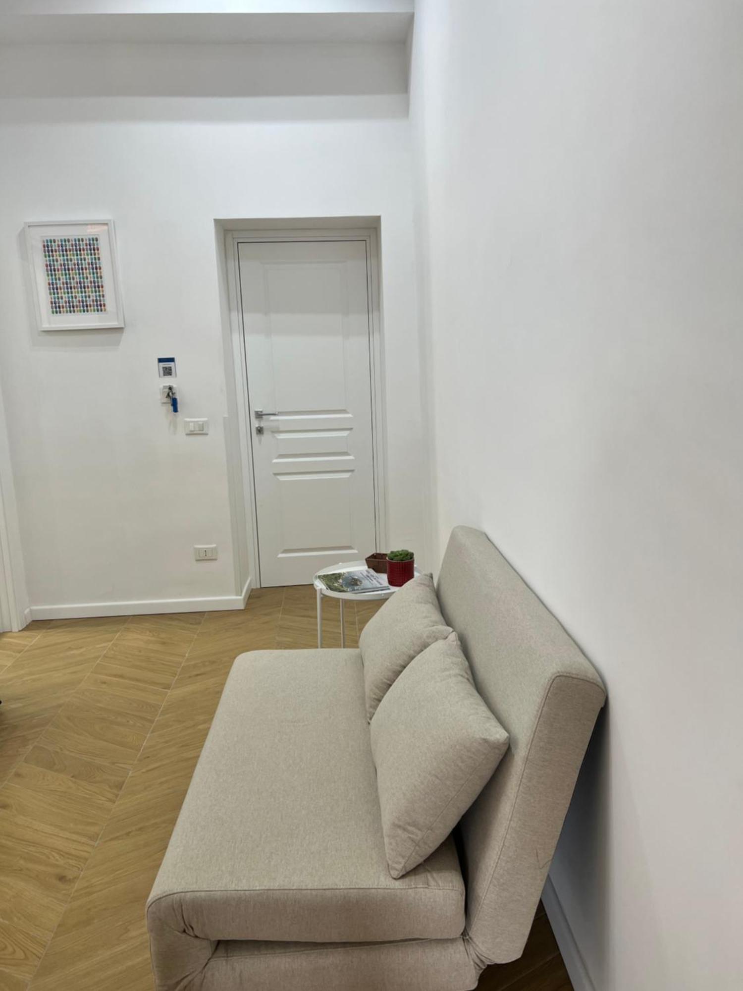 Gennarino Apartments - Panorama Suite With Balcony And Urban Loft Napoli Eksteriør billede