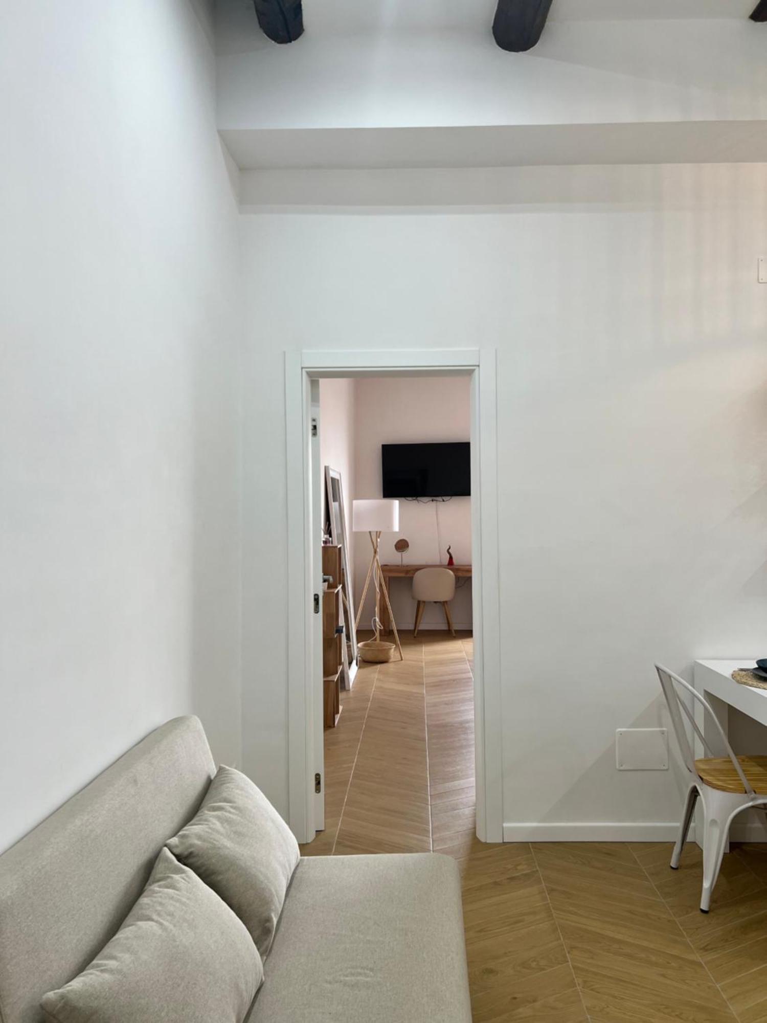 Gennarino Apartments - Panorama Suite With Balcony And Urban Loft Napoli Eksteriør billede