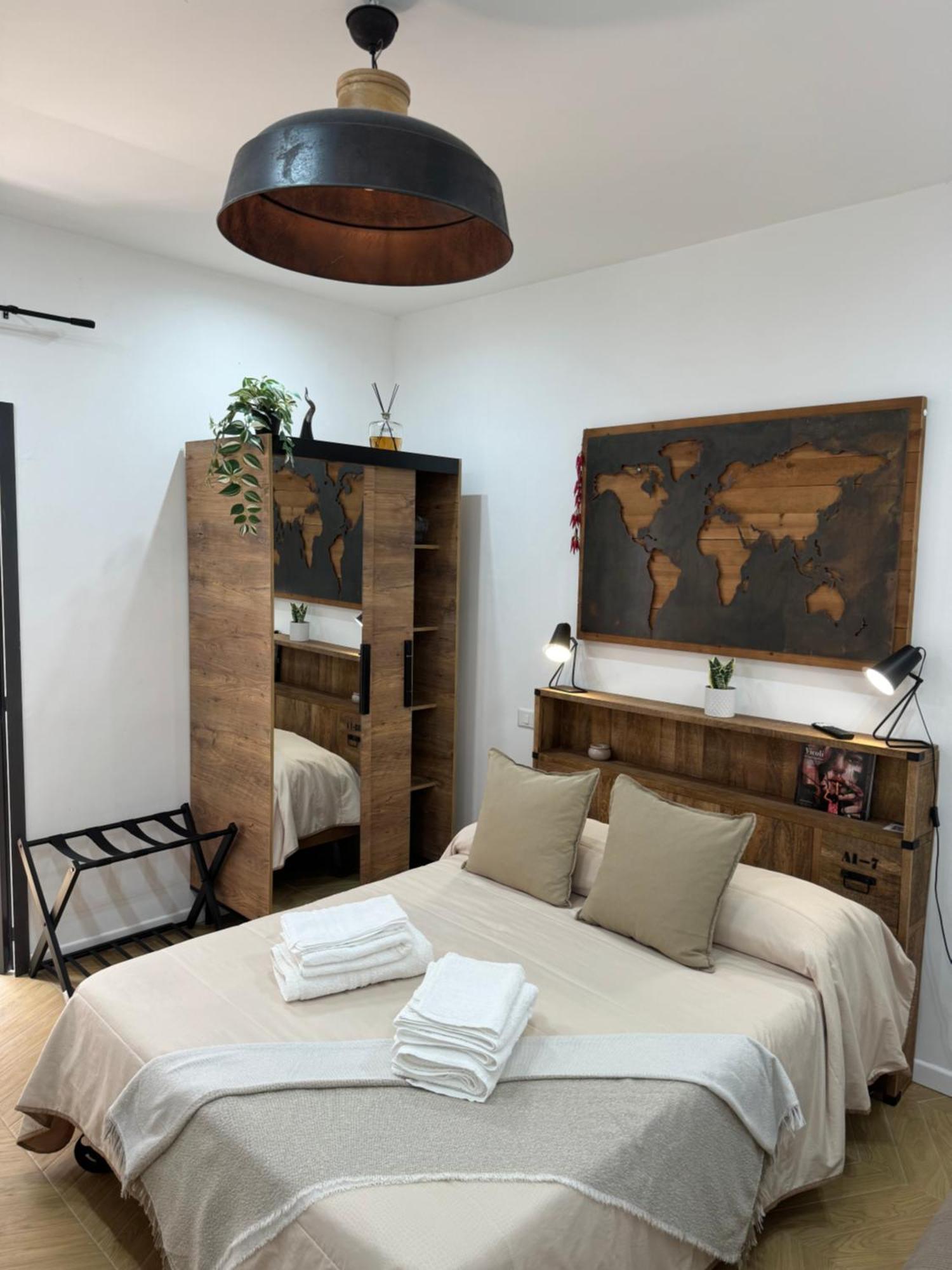 Gennarino Apartments - Panorama Suite With Balcony And Urban Loft Napoli Eksteriør billede