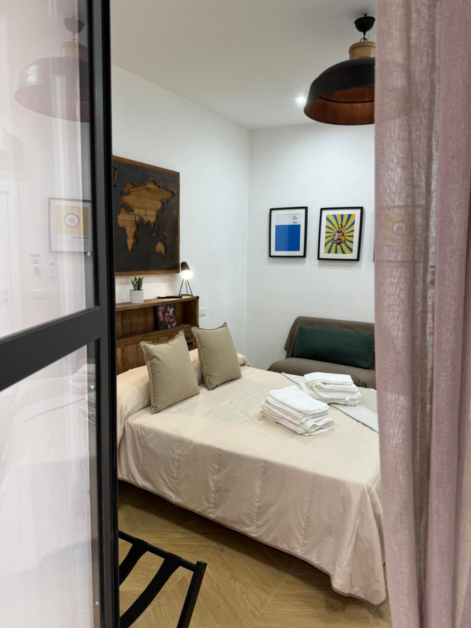 Gennarino Apartments - Panorama Suite With Balcony And Urban Loft Napoli Eksteriør billede